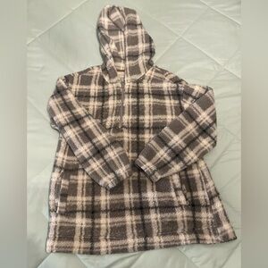 Ugg Sherpa hoodie with pockets